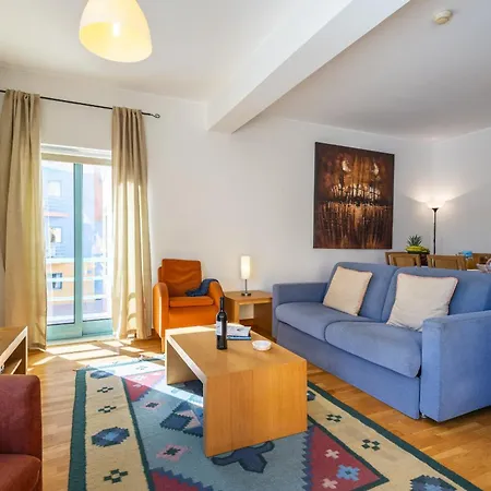 Apartment Marina Breeze With Pool - 900m From The Albufeira